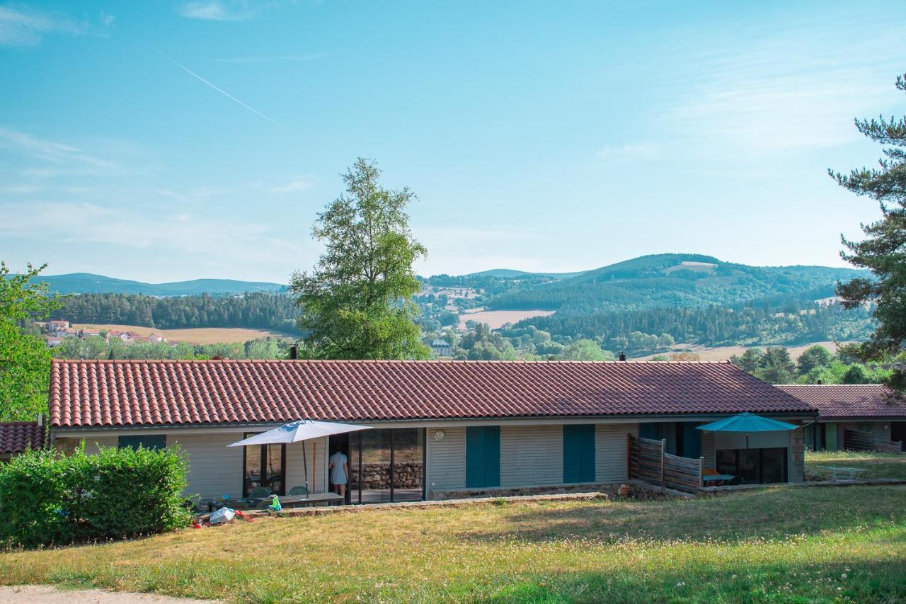 Village De Gites De La Foret De Ganigal Le Malzieu-Ville Dış mekan fotoğraf